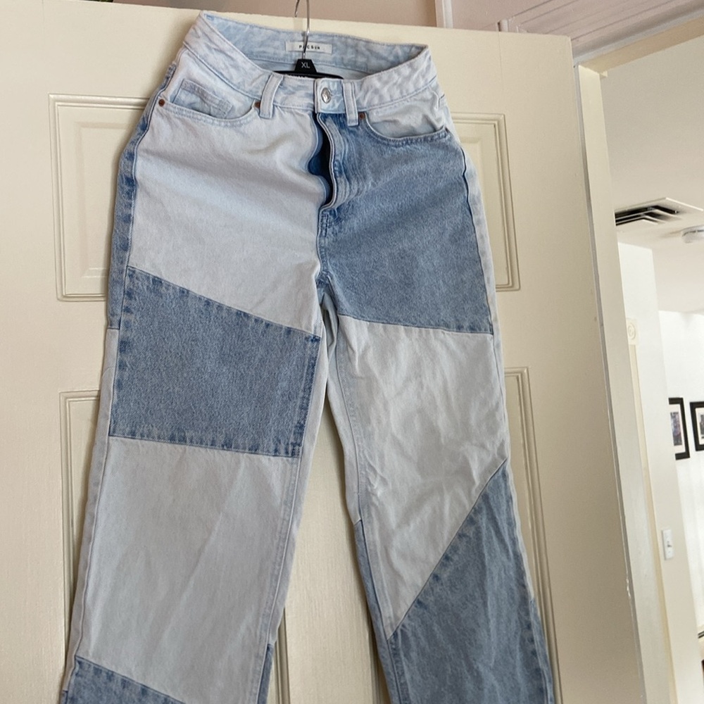 PacSun never worn boyfriend jean size 24